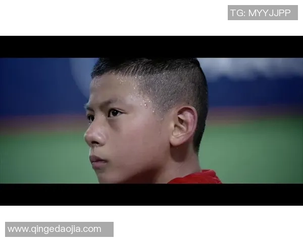 陈亦明：从青涩少年到足球明星的成长之路与辉煌成就